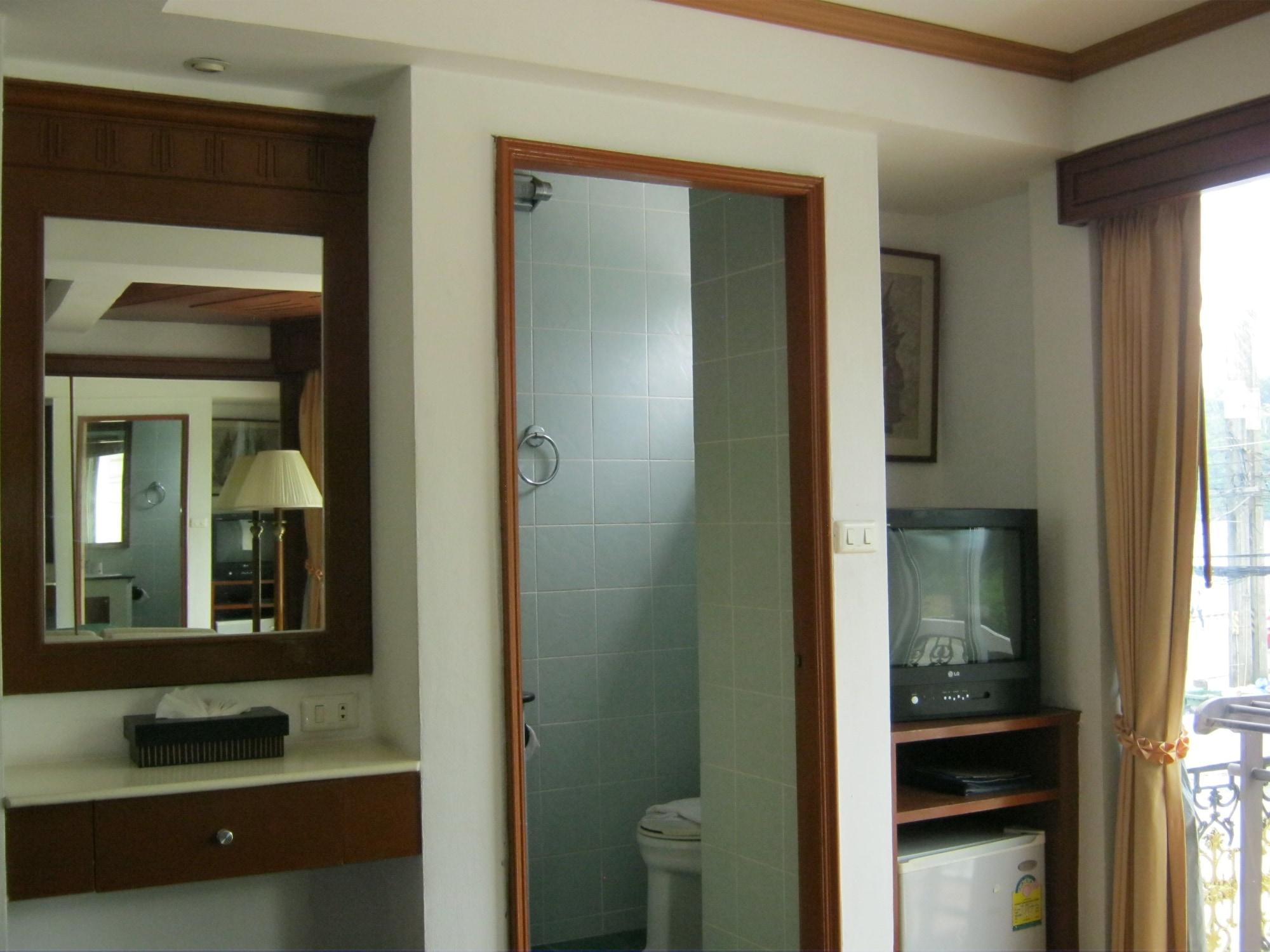 The Orchid Hotel Kalim Bay Patong Esterno foto