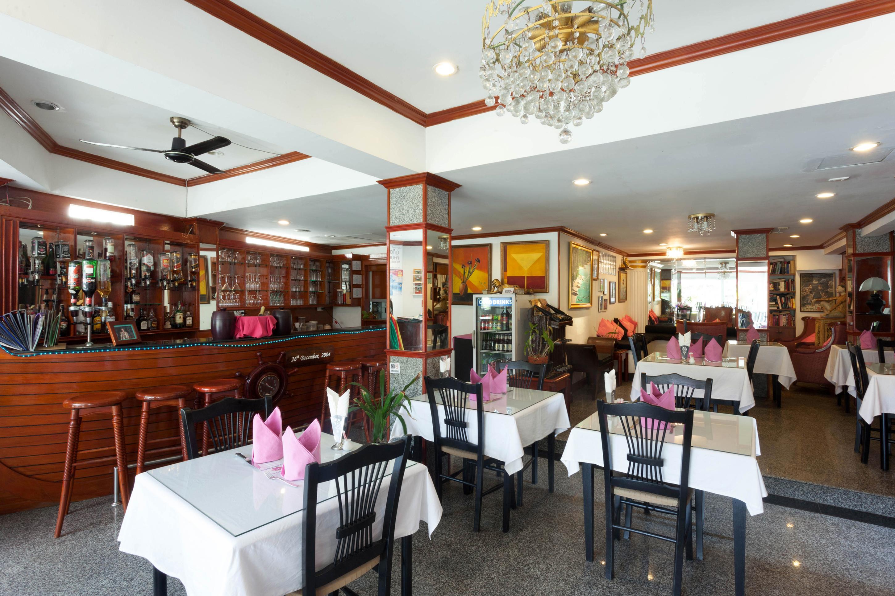 The Orchid Hotel Kalim Bay Patong Esterno foto